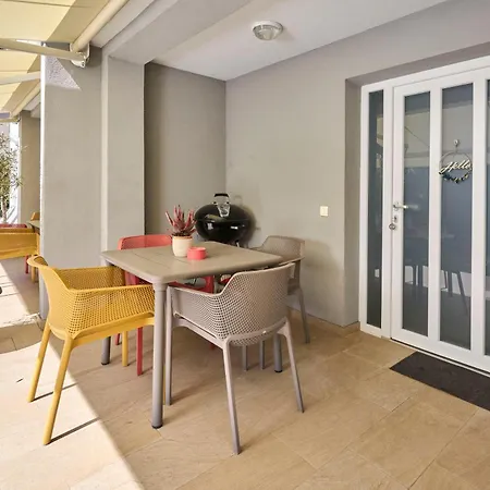 Apartments Martello Garden Porec Exterior photo